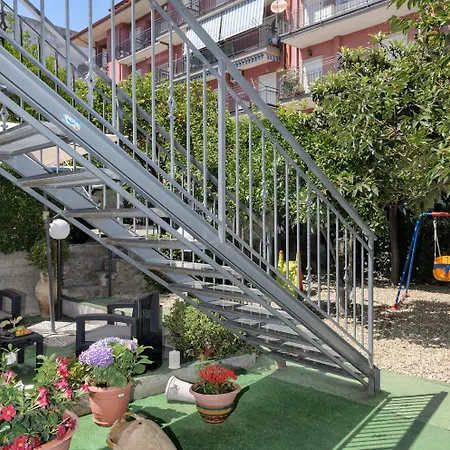Nonna Germina Locazione Turistica روكالوميرا